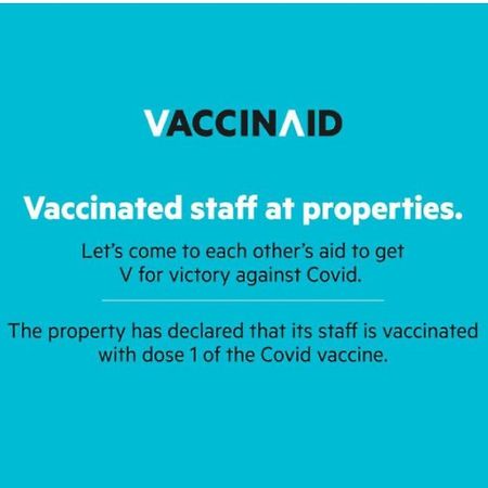 נקסר Vaccinated Staff - Capital O 454 Raising Hotel מראה חיצוני תמונה