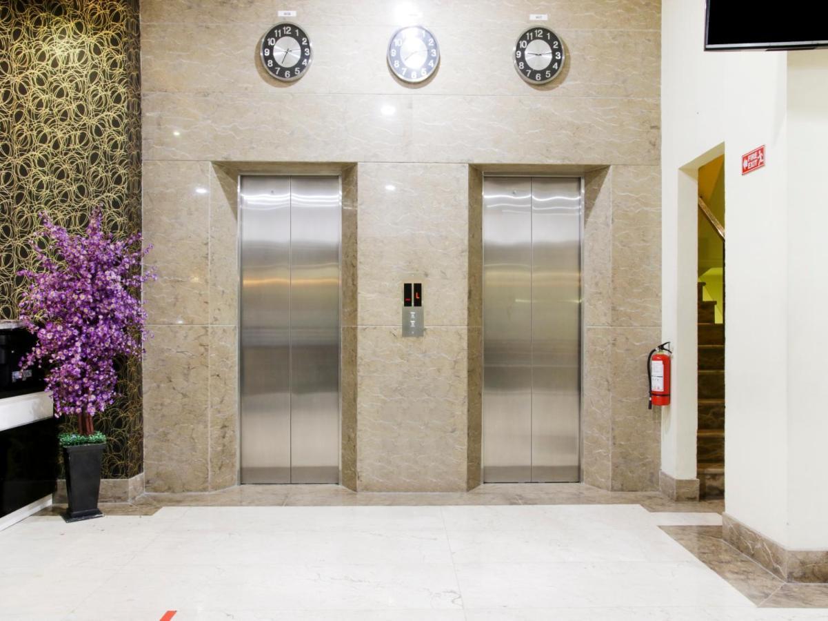 נקסר Vaccinated Staff - Capital O 454 Raising Hotel מראה חיצוני תמונה